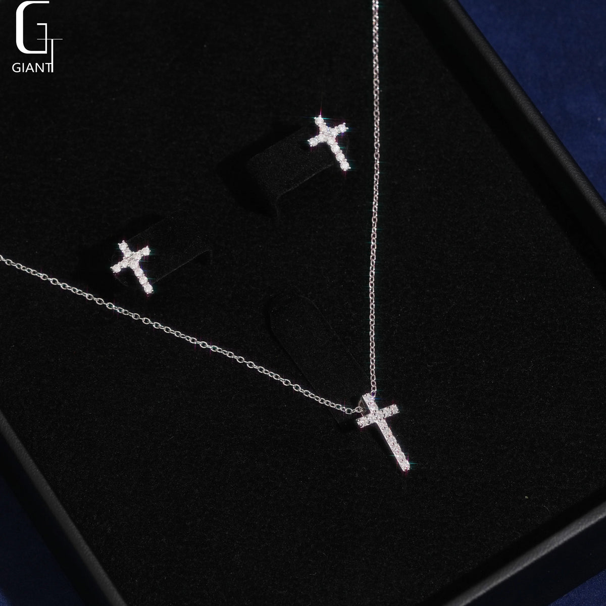 925 Silver Iced Out Moissanite Cross Necklace – VVS | GRA Certified — photo 3 of 7