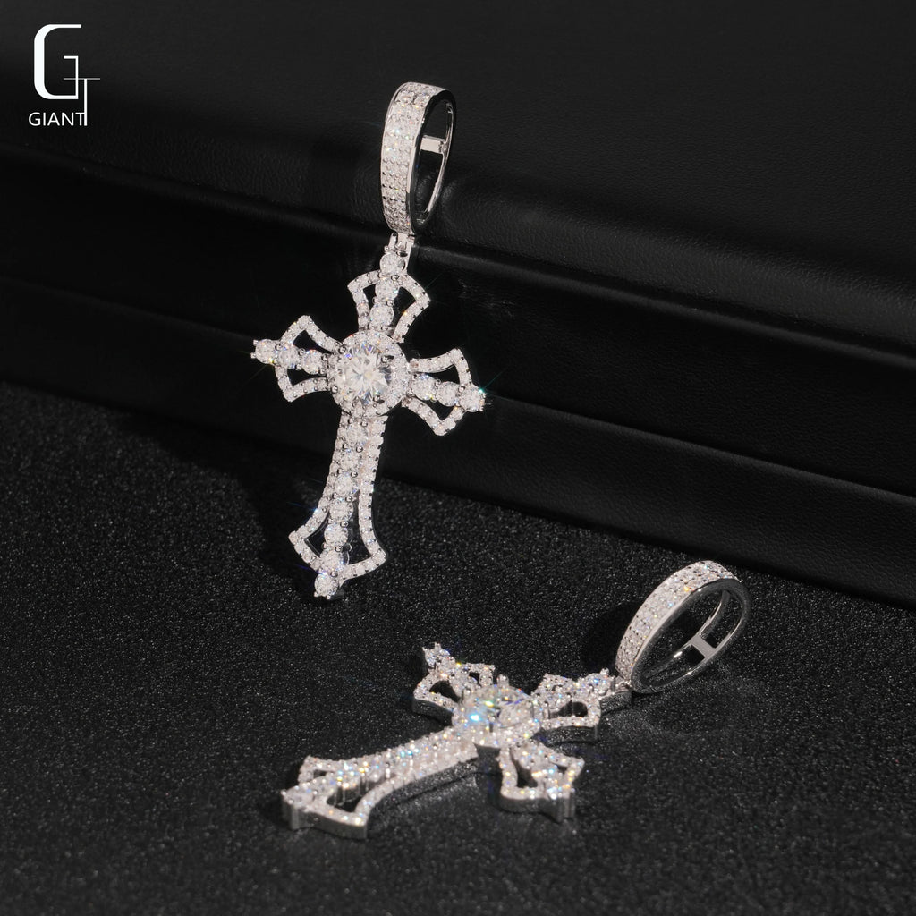 VVS Moissanite Iced Out Cross Pendant – 925 Sterling Silver | GRA Certified — photo 4 of 7
