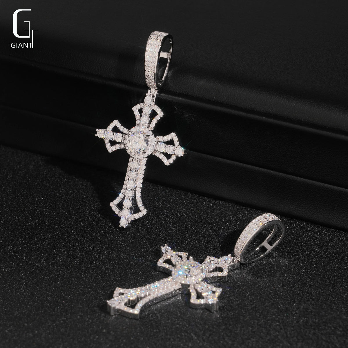VVS Moissanite Iced Out Cross Pendant – 925 Sterling Silver | GRA Certified — photo 4 of 7
