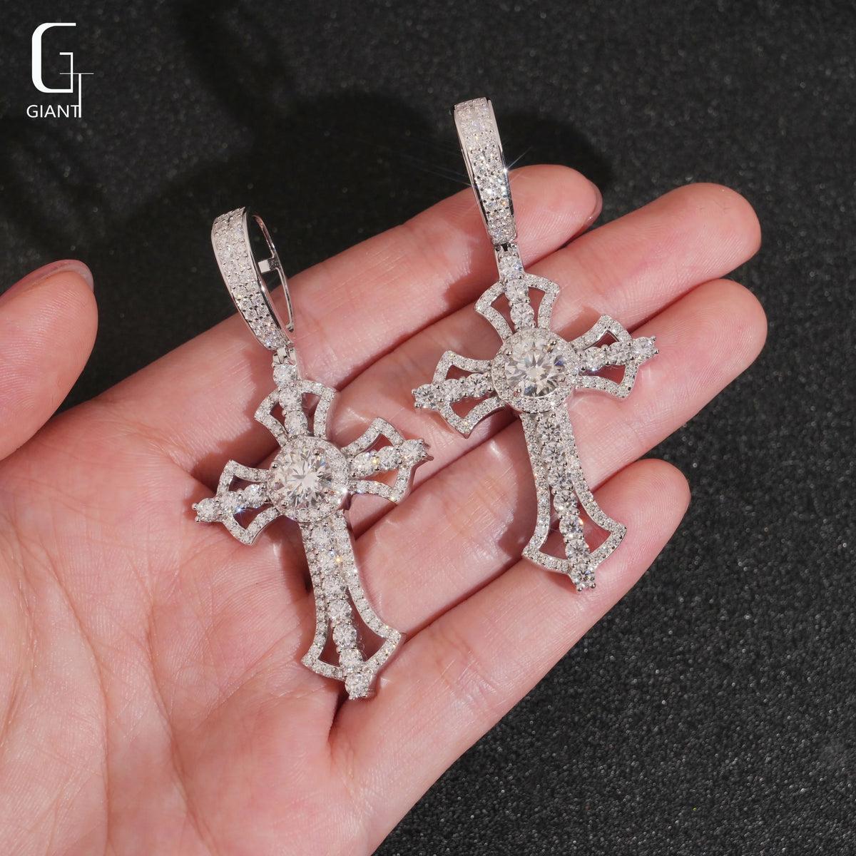 VVS Moissanite Iced Out Cross Pendant – 925 Sterling Silver | GRA Certified — photo 6 of 7