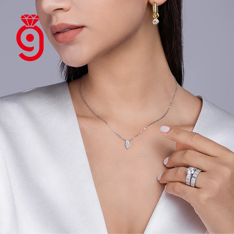 925 Silver 1ct D Color Moissanite Angel Eye Pendant Necklace – GRA Certified — photo 4 of 7