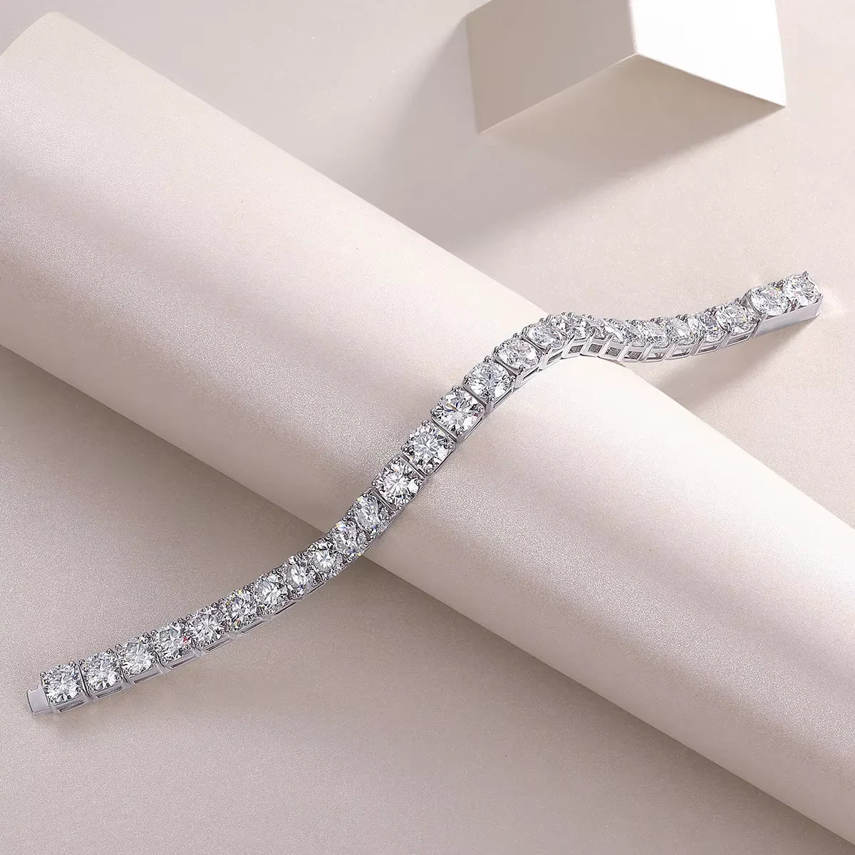 925 Silver VVS Moissanite Cuban Link Bracelet – Iced Out | 6.5mm — photo 2 of 7
