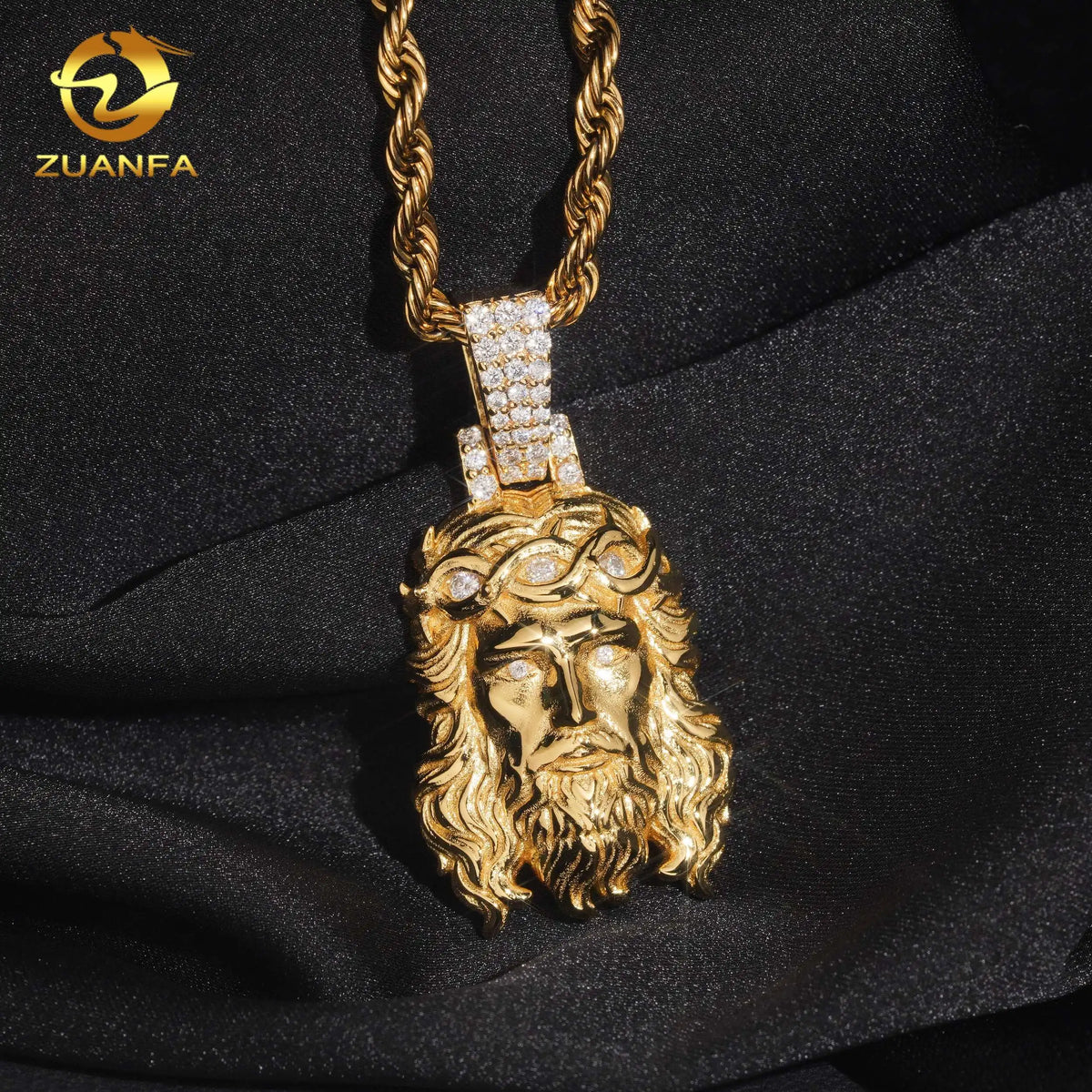 VVS Moissanite Jesus Pendant – 925 Sterling Silver | Gold & Silver Finish — photo 5 of 8