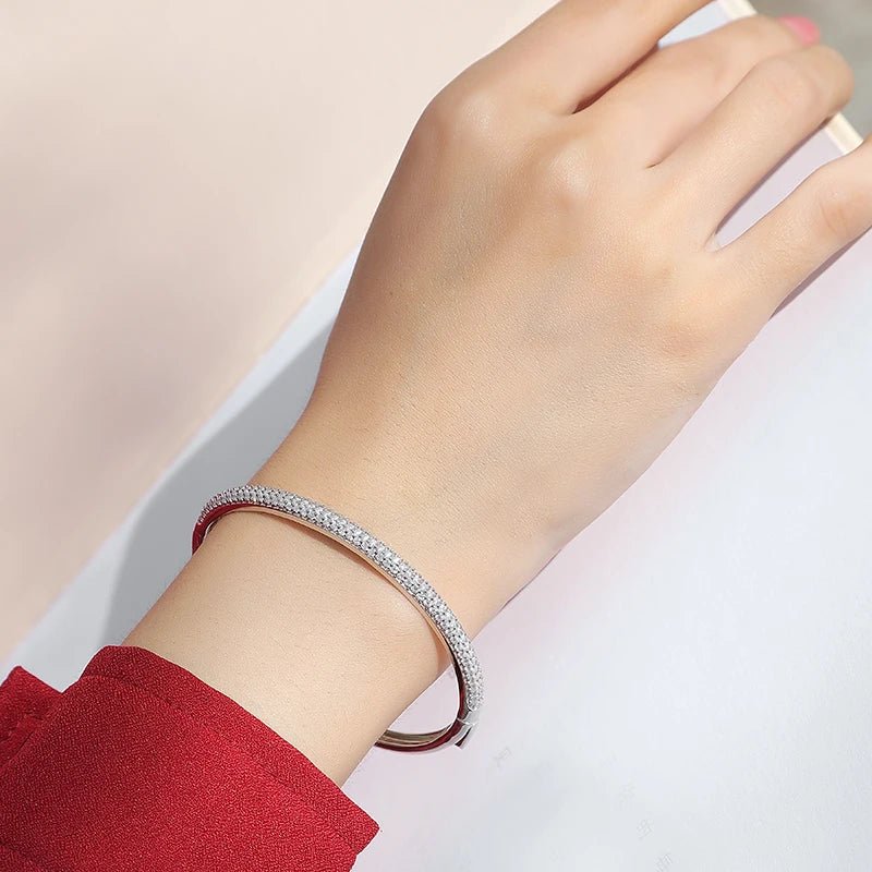 VVS1 Moissanite Pavé Bangle – S925 Sterling Silver - DB Diamonds